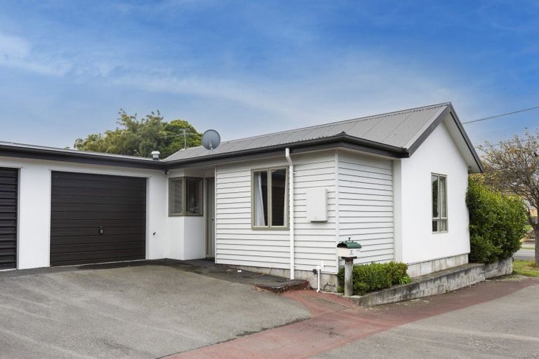 Photo of property in 38 Silvester Street, Woolston, Christchurch, 8023