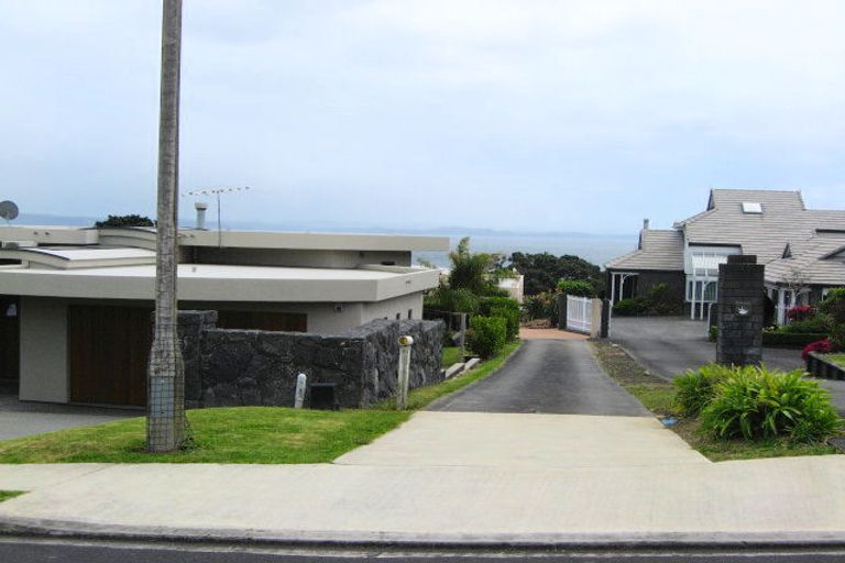 Photo of property in 20 Pacific Parade, Army Bay, Whangaparaoa, 0930
