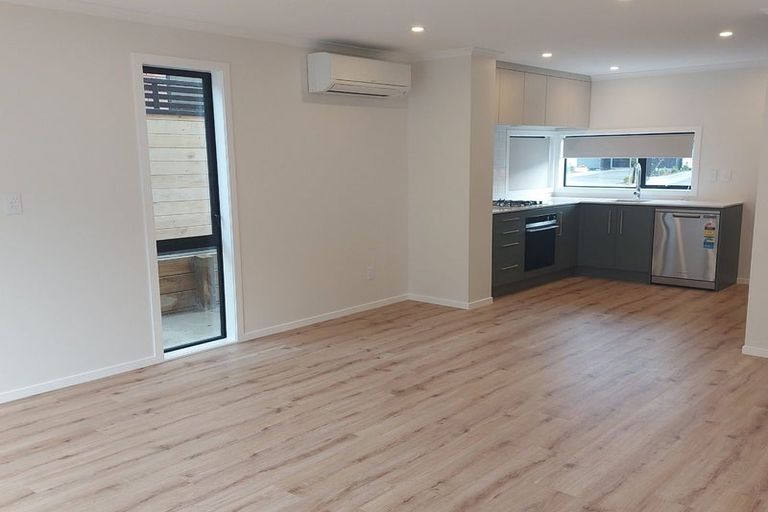 Photo of property in 6 Doug Jensen Street, Wallaceville, Upper Hutt, 5018