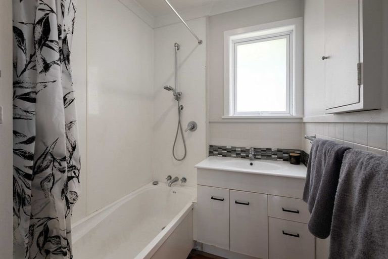 Photo of property in 136 No 2 Road, Te Puke, 3182