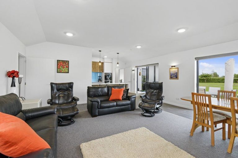 Photo of property in 6 Hallfield Drive, Ohoka, Kaiapoi, 7692