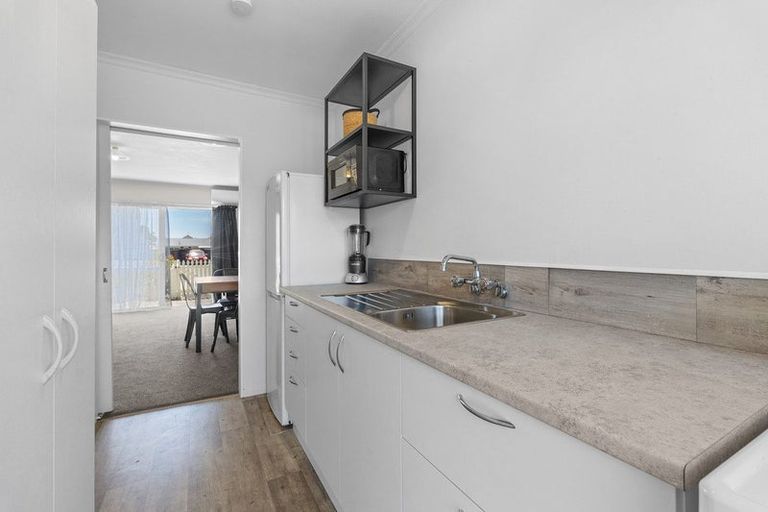 Photo of property in 3/220 Coronation Avenue, Welbourn, New Plymouth, 4310