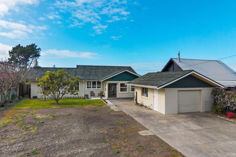 Photo of property in 208 Rarangi Beach Road, Rarangi, Blenheim, 7273
