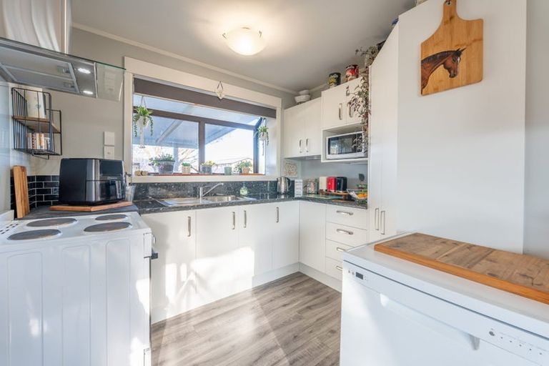 Photo of property in 6 Dampier Street, Oceanview, Timaru, 7910