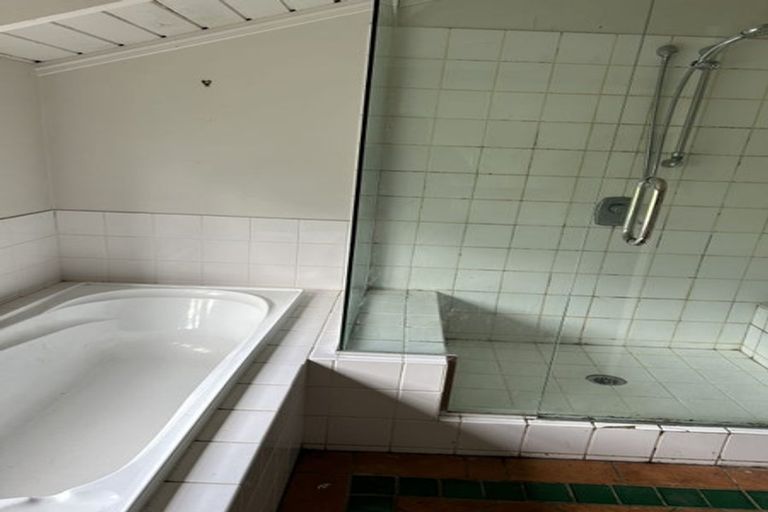 Photo of property in 36 Gracechurch Drive, Flat Bush, Auckland, 2016