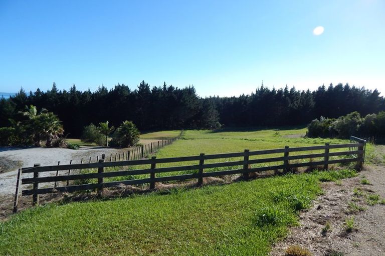 Photo of property in 40 Taipa View Road, Taipa, 0483