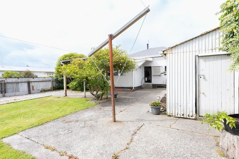 Photo of property in 14 Marlborough Street, Greymouth, 7805
