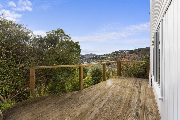 Photo of property in 2/107 Allington Road, Karori, Wellington, 6012