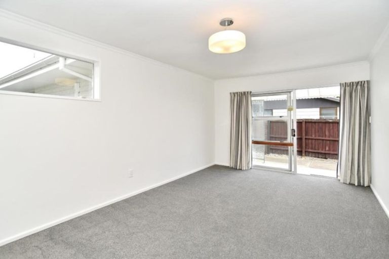 Photo of property in 2/262 Milton Street, Sydenham, Christchurch, 8023