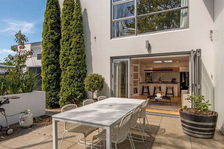 Photo of property in 109a Trafalgar Street, St Albans, Christchurch, 8014