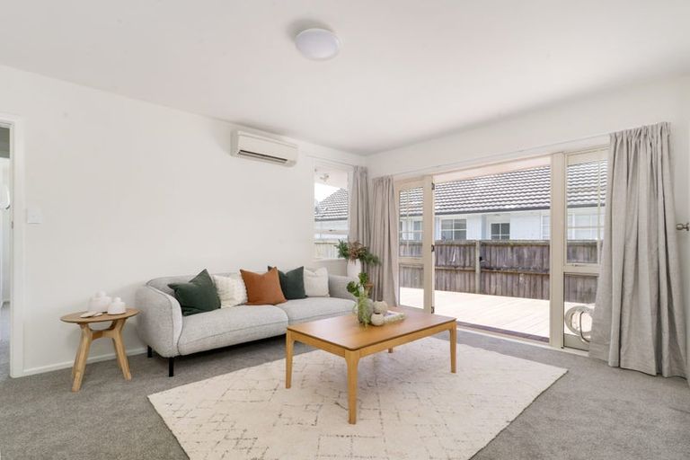 Photo of property in 22 Besant Place, Avondale, Christchurch, 8061