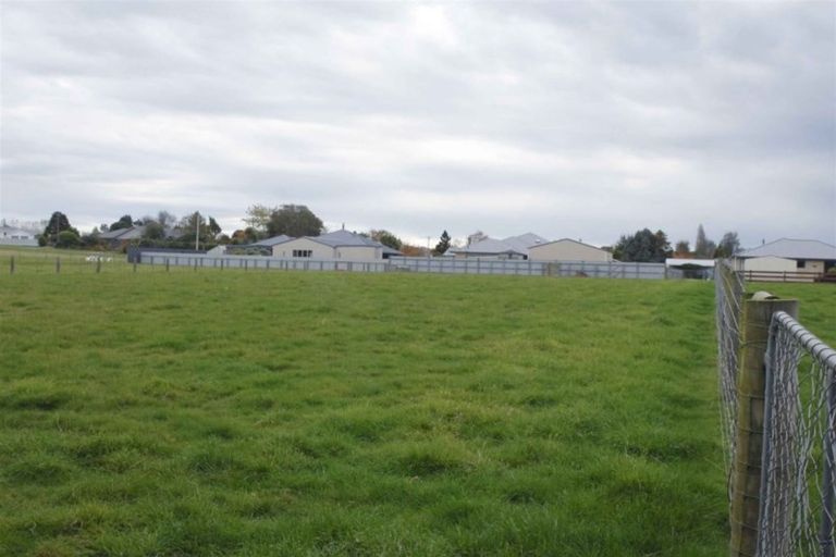 Photo of property in 33 Manse Street, Edendale, 9825