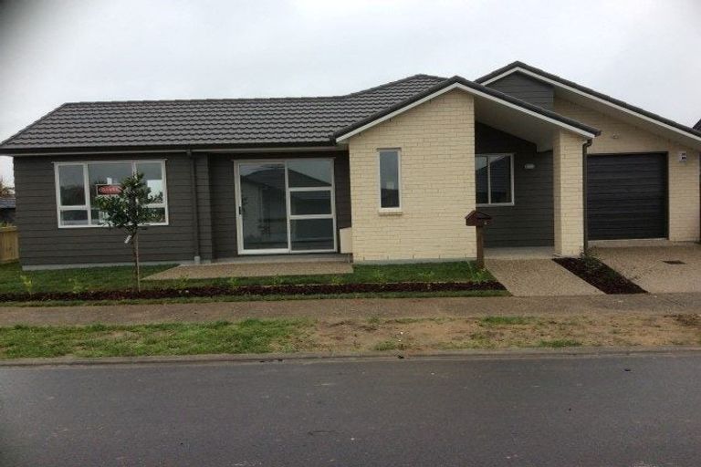 Photo of property in 4 Bulkhead Lane, Pyes Pa, Tauranga, 3112