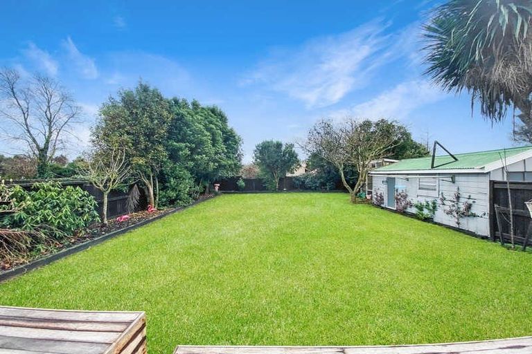 Photo of property in 16 Aldersley Street, Richmond, Christchurch, 8013