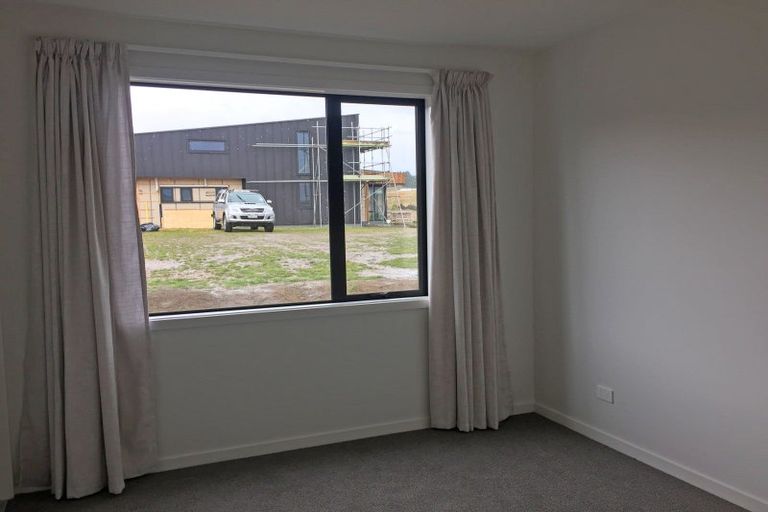 Photo of property in 18 Robrosa Street, Wanaka, 9305