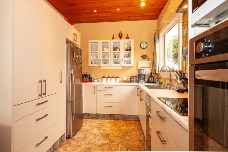 Photo of property in 52 Preston Crescent, Belleknowes, Dunedin, 9011