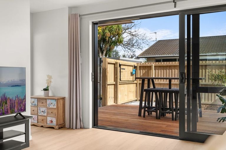 Photo of property in 48 Coronation Street, Spreydon, Christchurch, 8024