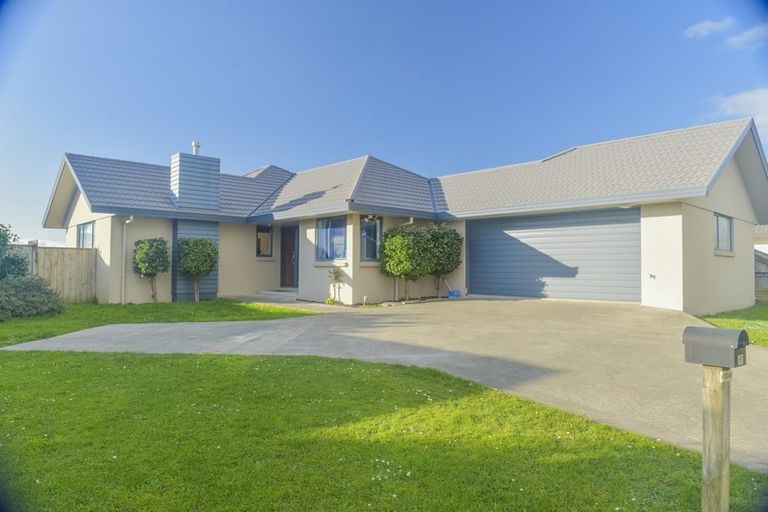 Photo of property in 161 Pacific Drive, Fitzherbert, Palmerston North, 4410