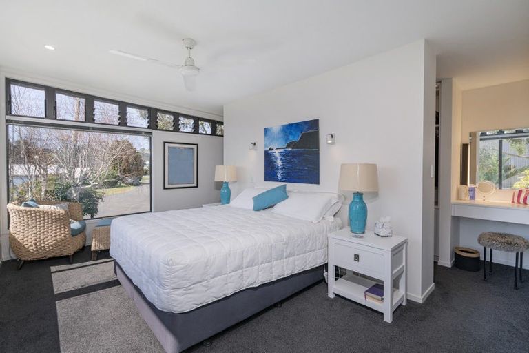 Photo of property in 6 Endeavour Place, Cooks Beach, Whitianga, 3591