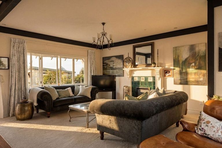 Photo of property in 16 Hinewa Road, Otumoetai, Tauranga, 3110