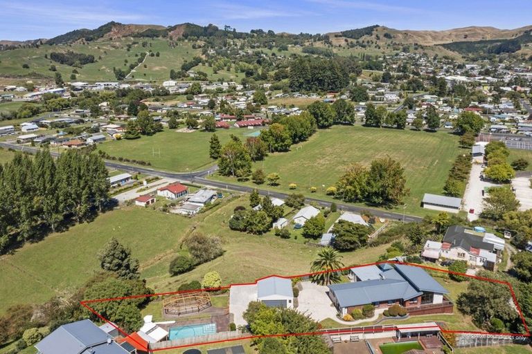 Photo of property in 16 Taruna Place, Te Kuiti, 3910