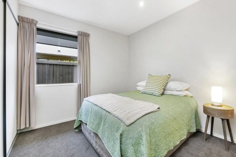 Photo of property in 40 Little Oaks Drive, Yaldhurst, Christchurch, 8042