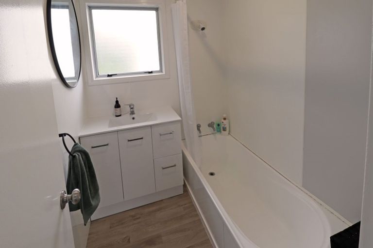 Photo of property in 28 Sunline Place, Ngongotaha, Rotorua, 3010