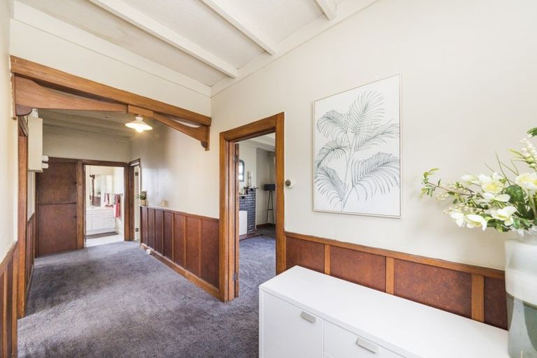 Photo of property in 990 Tremaine Avenue, Roslyn, Palmerston North, 4414