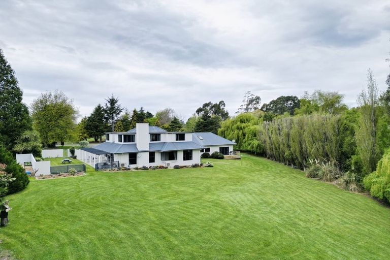 Photo of property in 56 Weston Road, Waiareka Junction, Oamaru, 9401