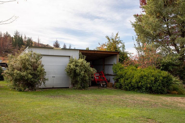 Photo of property in 58 Hawley Road, Blackmans, Alexandra, 9391