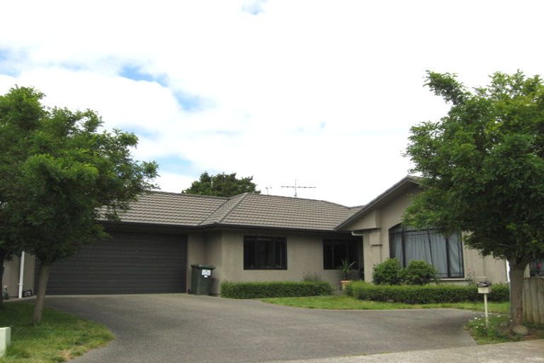 Photo of property in 8 Valleyside Way, Pukekohe, 2120