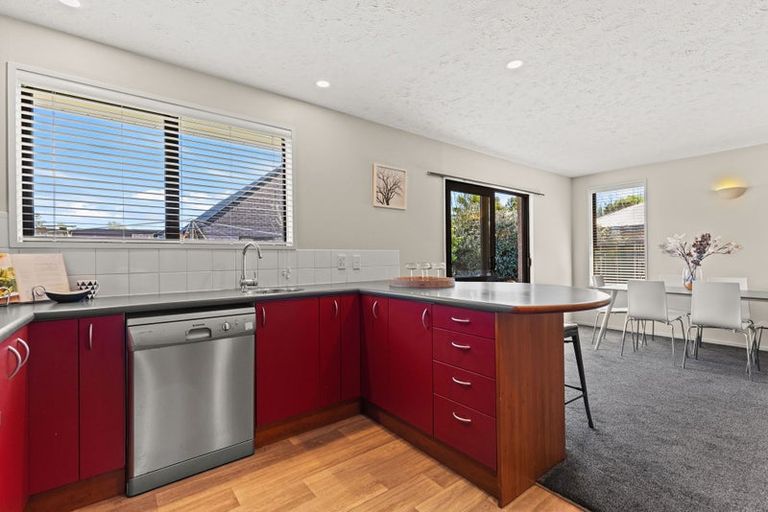 Photo of property in 36 Sabys Road, Halswell, Christchurch, 8025