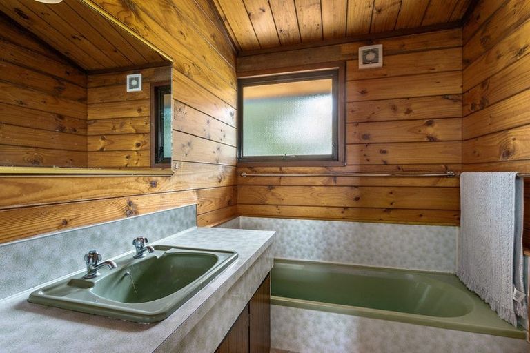 Photo of property in 375 Welcome Bay Road, Welcome Bay, Tauranga, 3112