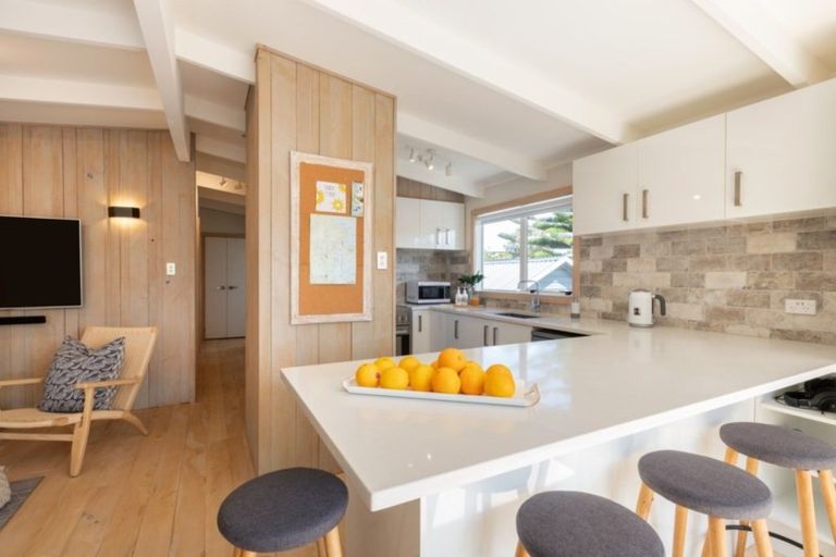 Photo of property in 17 Dornie Place, Omaha, Warkworth, 0986