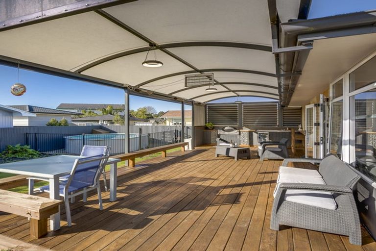 Photo of property in 45 Holyrood Street, Taradale, Napier, 4112