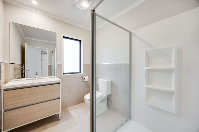 Photo of property in 44 Whenuapai Drive, Whenuapai, Auckland, 0618