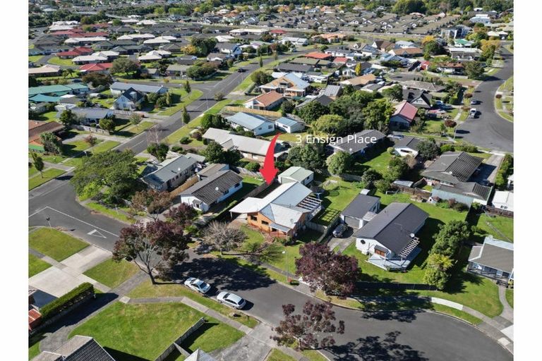 Photo of property in 3 Ensign Place, Flagstaff, Hamilton, 3210