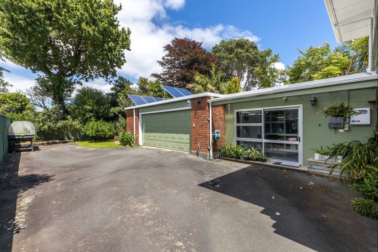 Photo of property in 4 Shortland Street, Lower Vogeltown, New Plymouth, 4310