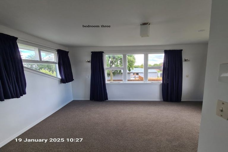 Photo of property in 8 Everest Street, Burnside, Christchurch, 8053