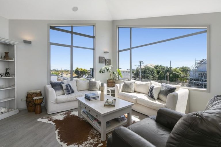 Photo of property in 1022a Papamoa Beach Road, Papamoa Beach, Papamoa, 3118