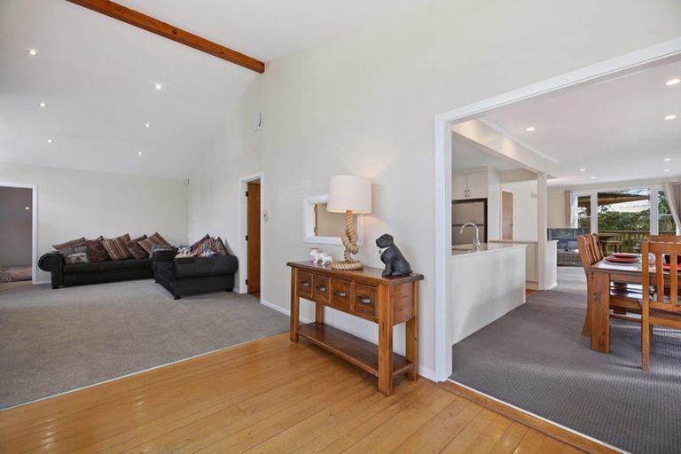 Photo of property in 36 Pandora Place, Pakuranga, Auckland, 2010