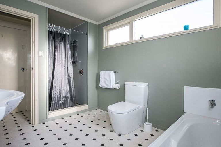 Photo of property in 2 Eskvale Street, South Dunedin, Dunedin, 9012