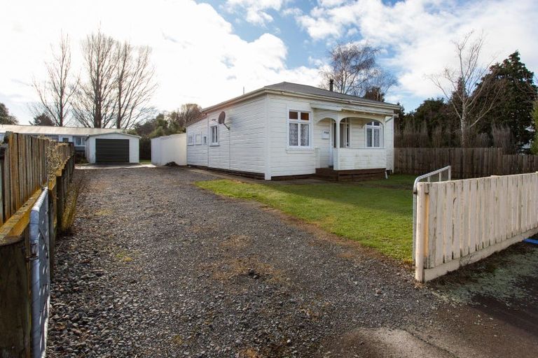 Photo of property in 18 Cole Street, Dannevirke, 4930