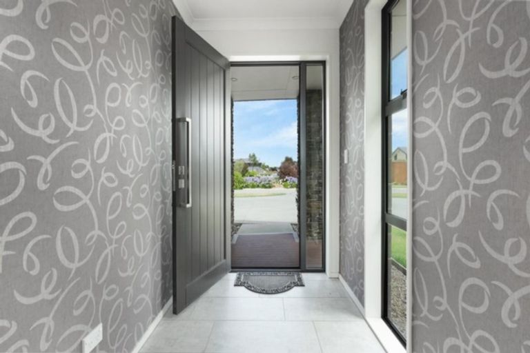 Photo of property in 16 Bellbird Place, Rolleston, 7614