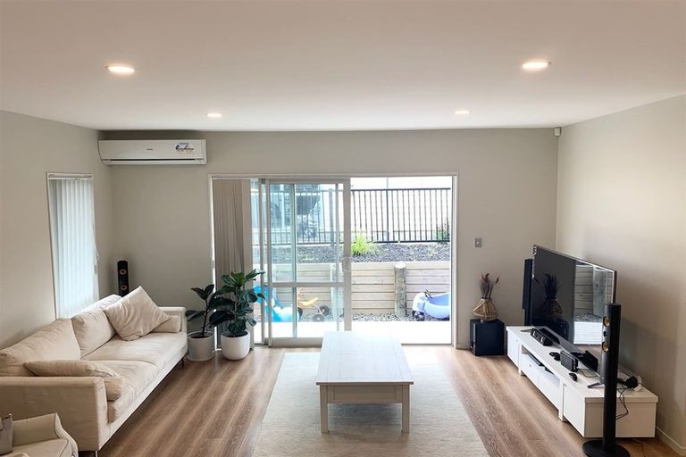 Photo of property in 19 Parkview Drive, Gulf Harbour, Whangaparaoa, 0930