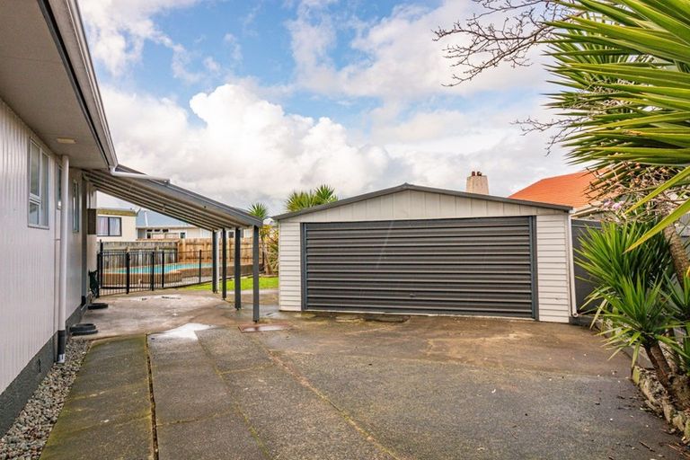 Photo of property in 27 Sussex Road, Springvale, Whanganui, 4501