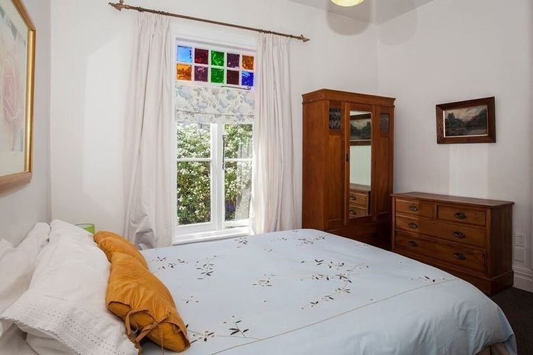 Photo of property in 10 Sheppard Place, St Albans, Christchurch, 8014