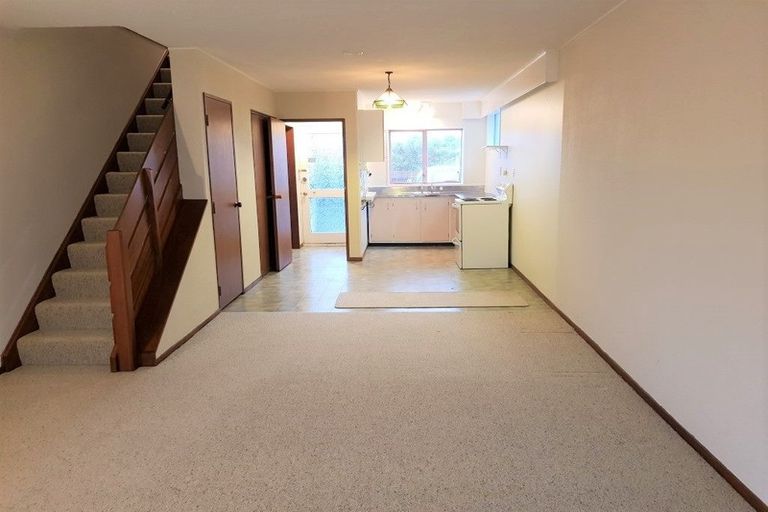 Photo of property in 5/31 Mana Avenue, Titahi Bay, Porirua, 5022