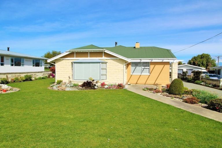 Photo of property in 4 Argyle Street, Weston, Oamaru, 9401