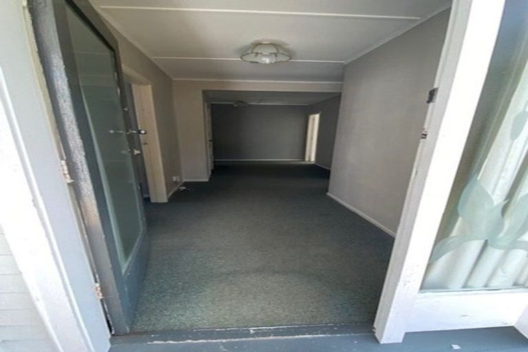 Photo of property in 31 Atiawa Crescent, Waiwhetu, Lower Hutt, 5010